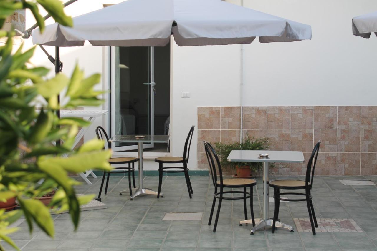 B&B Sunrise Porto Cesareo Exteriör bild